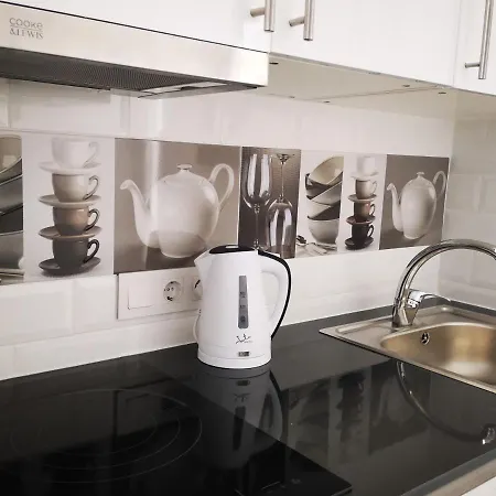 3 Bedroom 150 M From The Appartement Torrevieja