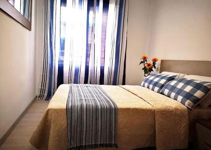 3 Bedroom 150 M From The Daire